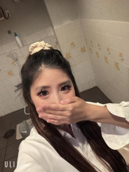 エレナ
